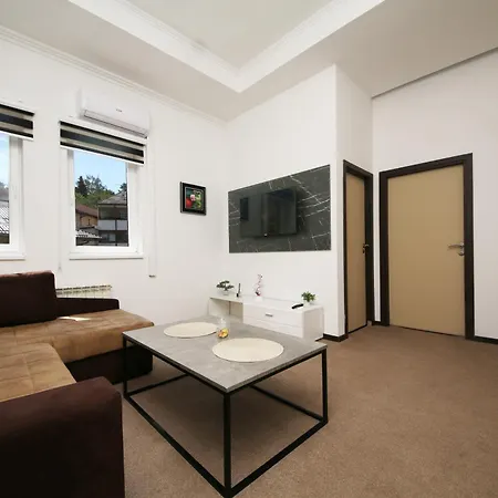 Citadela - Free Parking Saraybosna